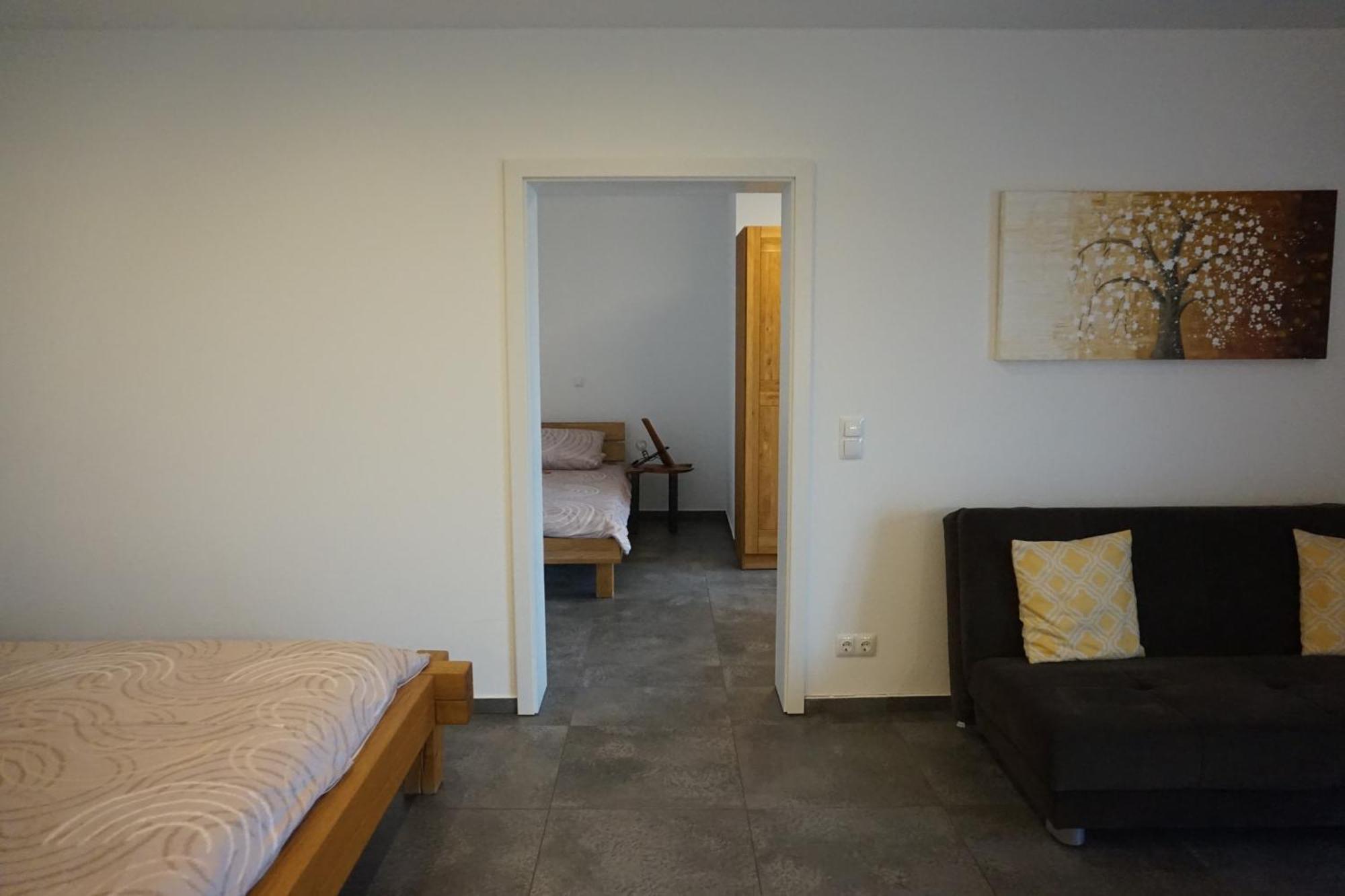 Wohnung 2 Im Kirschbluetenhof 인겔하임암라인 외부 사진