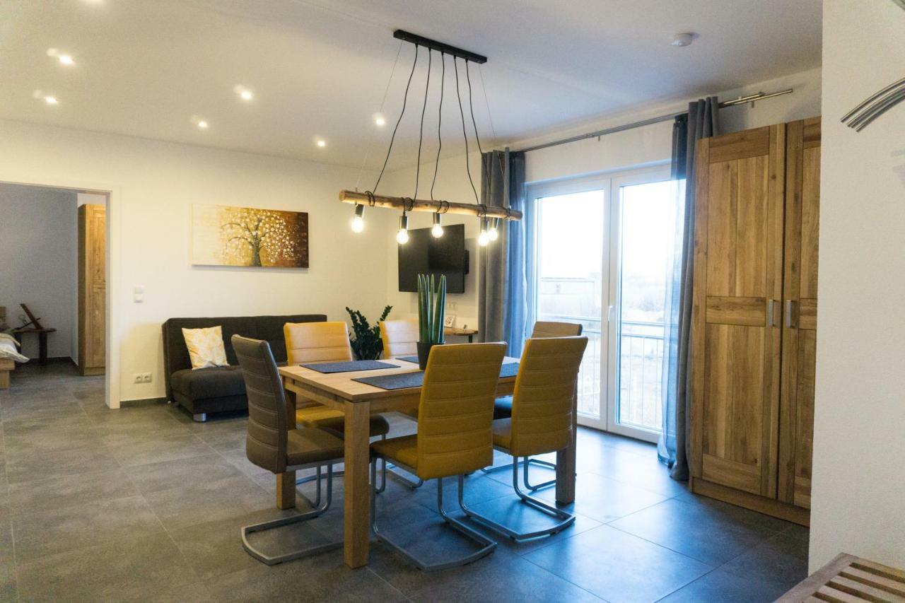 Wohnung 2 Im Kirschbluetenhof 인겔하임암라인 외부 사진
